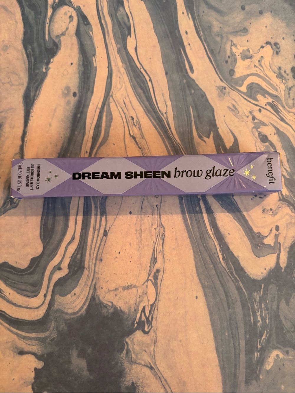 BNIB by Benefit Dream Sheen Brow Glaze - Purple Packaging